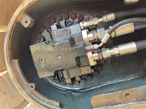 mini excavator final drives channels